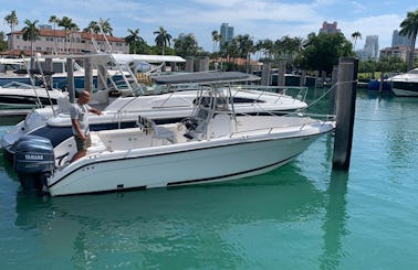 Beautiful 26 ft Century Center Console with 2 - 200 hp in Miami, Florida! 1 HOUR FREE!!!