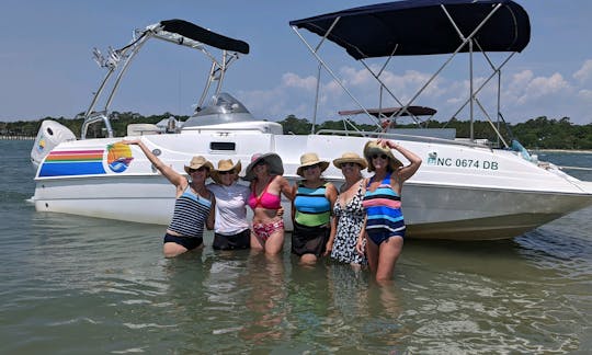 Barco de cubierta Cobia 256 en Carolina Beach