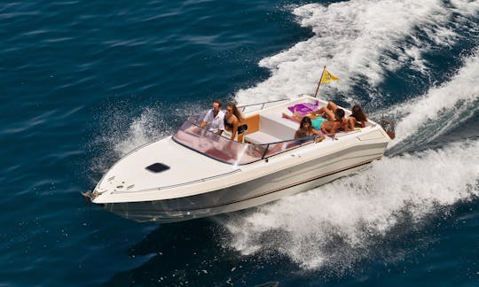 Iate a motor Airon Marine Master 25 para pessoas aventureiras em Sorrento, Campania!