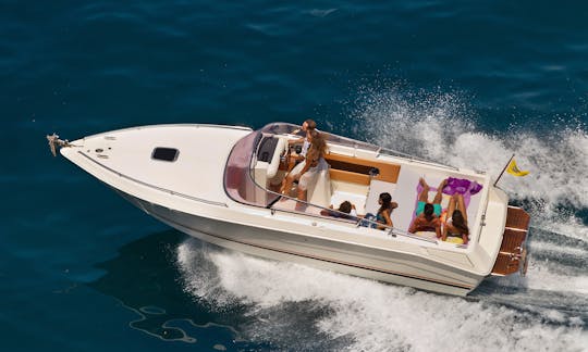 Iate a motor Airon Marine Master 25 para pessoas aventureiras em Sorrento, Campania!