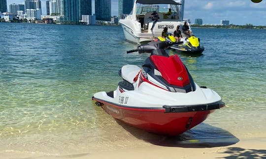 Flawless Yamaha EX Sport Waverunner for rent in Miami Beach