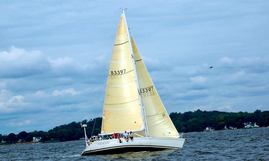 Beneteau 41ft Sailing Charter in Annapolis, Maryland