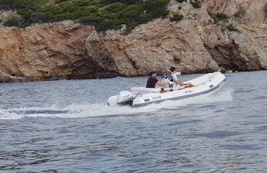 Selva Marine 470 Powerboat in Estartit (Costa Brava)with or without license!