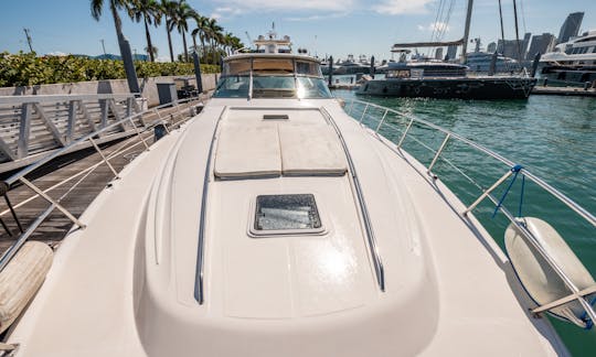 54' Sea Ray Sundancer Luxury Motor Yacht in Miami