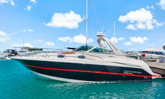 Chicago summer in style - 33' Monterey 302 for Charter on Lake Michigan!