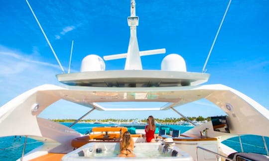 Rent a Luxury Yachting Experience! 85' Aicon (ALL-INCLUSIVE PRICE!)