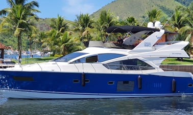 62ft Água-Marinha Schaefer Power Mega Yacht Rental in Angra dos Reis, Brazil