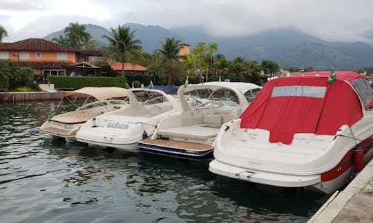 38' Curtição Runner Motor Yacht Rental in Angra dos Reis, Brazil