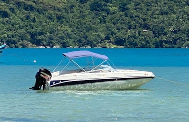 20' Ventura Real Deck Boat Rental in Paraty, Brazil
