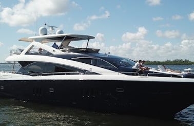 The Cabana - Luxury 86' Sunseeker Motor Yacht in South Florida