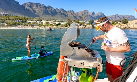 Catamaran has watersportst to offer like SUP and also gas BBQ or Braai facilities