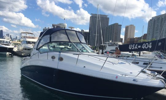 SeaRay Sundancer de 32 pieds à louer à Chicago