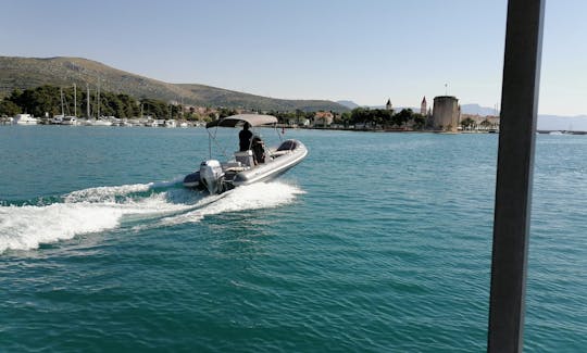 Rent the 18' Bura 5.6 Inflatable Boat in Trogir