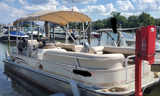 G3 Suncatcher 23ft Pontoon Boat  with Water Cabana Experience 