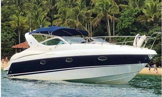 29' Mavi Phantom Motor Yacht Rental in Armação dos Buzios, Brazil