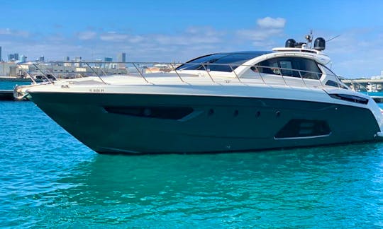 58' Azimut Motor Yacht  - Comfort & Design