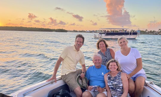 Alquiler de barcos en Cabo Coral con capitán a North Captiva, Cayo Costa