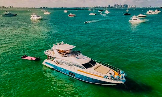 Rent a Luxury Yachting Experience! 70' Azimut (2)