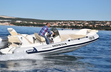 8 People Marlin 20 Inflatable Boat in Trogir!