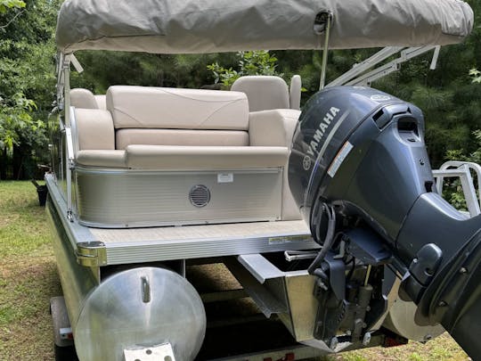 2017 Avalon Pontoon: DIA PERFEITO NO LAGO