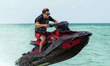 Aventure en jet ski Sea Doo à Cancún, au Mexique !