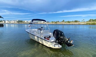 Boston Whaler. Cruise in Style with up to 7 people. Best Value! Easy to Drive!
