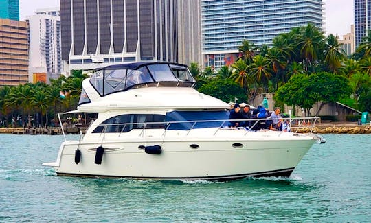 45' Meridian in Miami, Florida - Rent a Luxury Yachting Experience! 