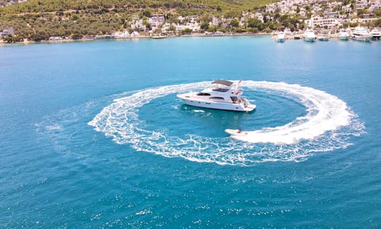 Custom Motor Yacht for Daily Swimming Tour in Muğla