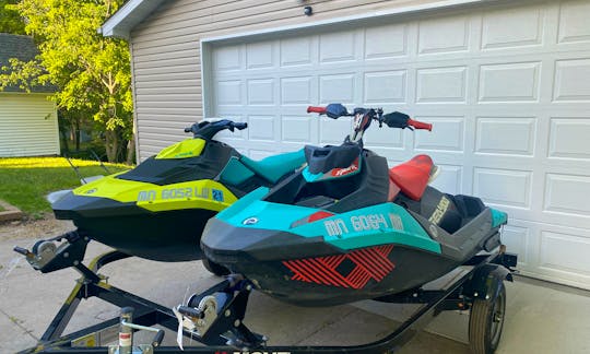 Pair of 2018 Sea Doo Jet Skis - Available Anywhere 60 Minutes of the Twin Cities