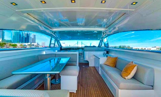 Rent a Luxury Yachting Experience! 76' Leopard