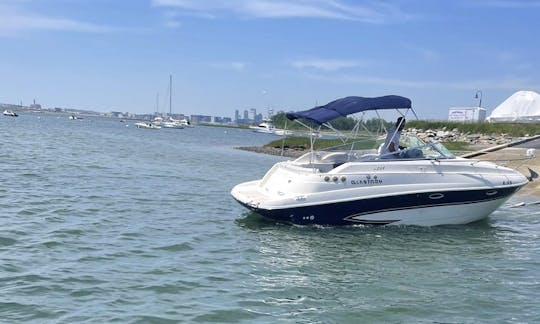 26' Glastron GS Motor Yacht in Boston, Massachusetts