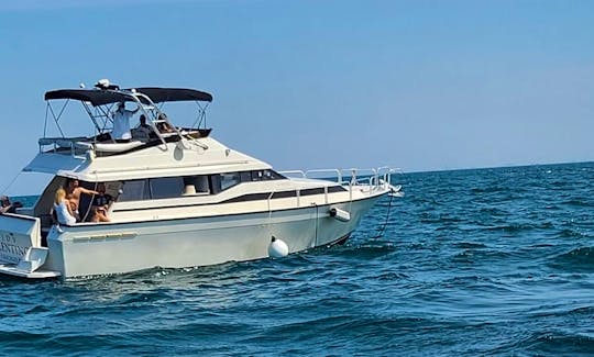Charter a 42' Luxury Mediterranean Yacht for 12 guests w/ Captain in Chicago