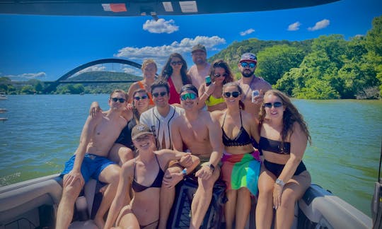Lake Austin  -  Watersports Experience with 2019 Malibu Wakesetter 25' LSV