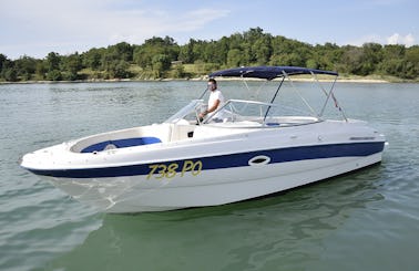 249SD Bayliner 300Hp Powerboat for Rent in Croatia
