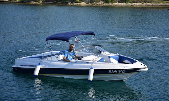Regal 230 Hp 19ft Powerboat for Rent in Croatia