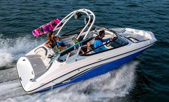 Seguro, confiável, ao ar livre, Boating Fun II, novíssimo Yamaha 2021 de 19 pés