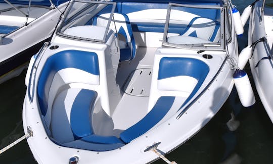 FourWinns 220Hp Bowrider for Rent in Croatia