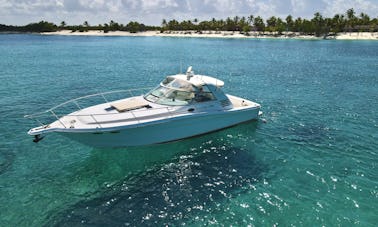 40' Luxury Searay Yacht at Punta Cana