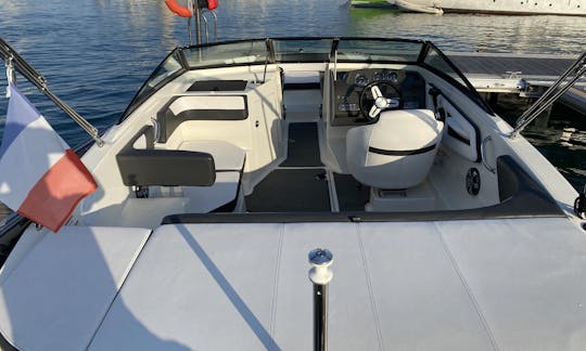 Sea Ray SPX Sport 2023 Cannes Croisette