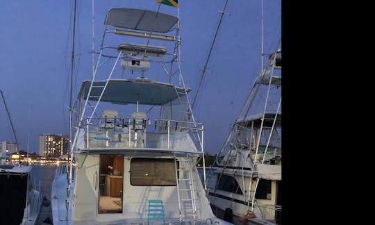 Hatteras 55’ Sportfish Motor Yacht in Ocho Rios!