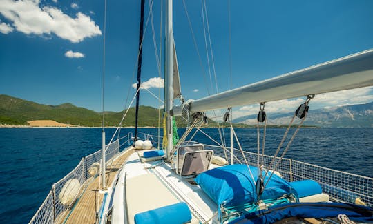 Bavaria 47' Sailing Yacht for Charter in Perigiali