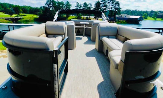 Luxury Bentley 24' Pontoon Boat Rental  at Allatoona Lake