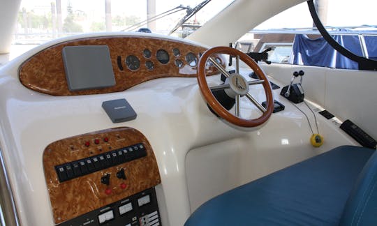 Luxury Azimut 39 Yacht Charter in Porto