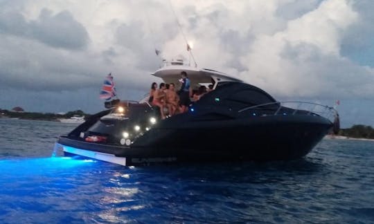 Yacht de luxe Sunseeker de 60 pieds, Waverunner Seadoo gratuit inclus dans la location de 6 heures