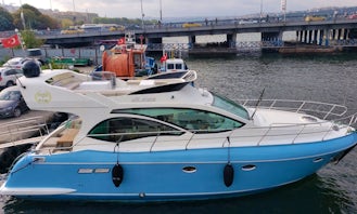 Luxury 39' Motor Yacht Charter in İstanbul