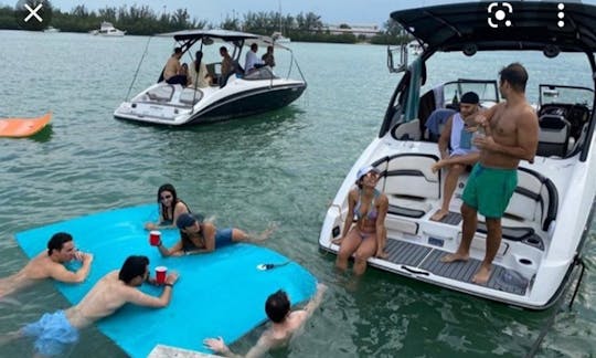 Miami New 24 pouces Yamaha Speedboat, votre meilleure option pour un maximum de 6 personnes