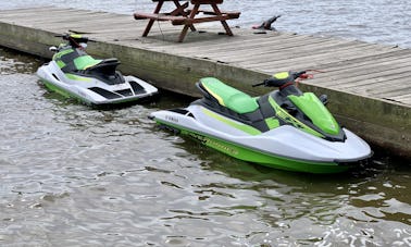 2 JetSki’s for the price of 1 at Lake Livingston