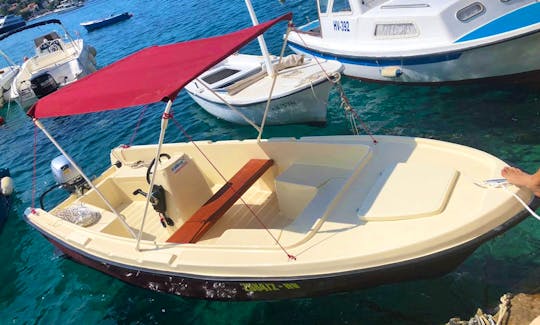 Adria 20hp Small Boat for Rent in Hvar Town - Free fuel