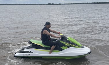 ROBA!!! ¡2 motos acuáticas por el precio de 1 en Lake Houston en Huffman