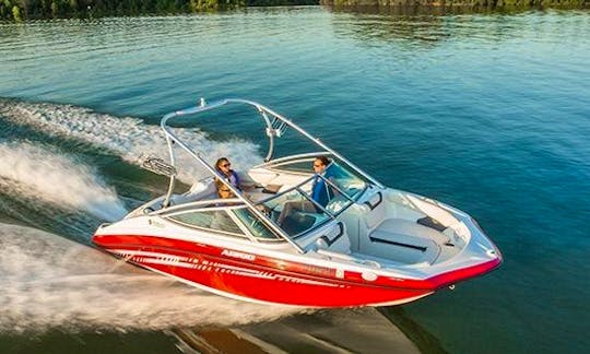 Rent This Awesome 19ft Yamaha AR190 Perfect for Wakeboarding, Tubing or Skiing on Lake Washington
